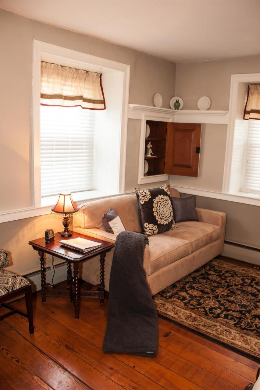 Hertzog Homestead Bed & Breakfast Ephrata Esterno foto