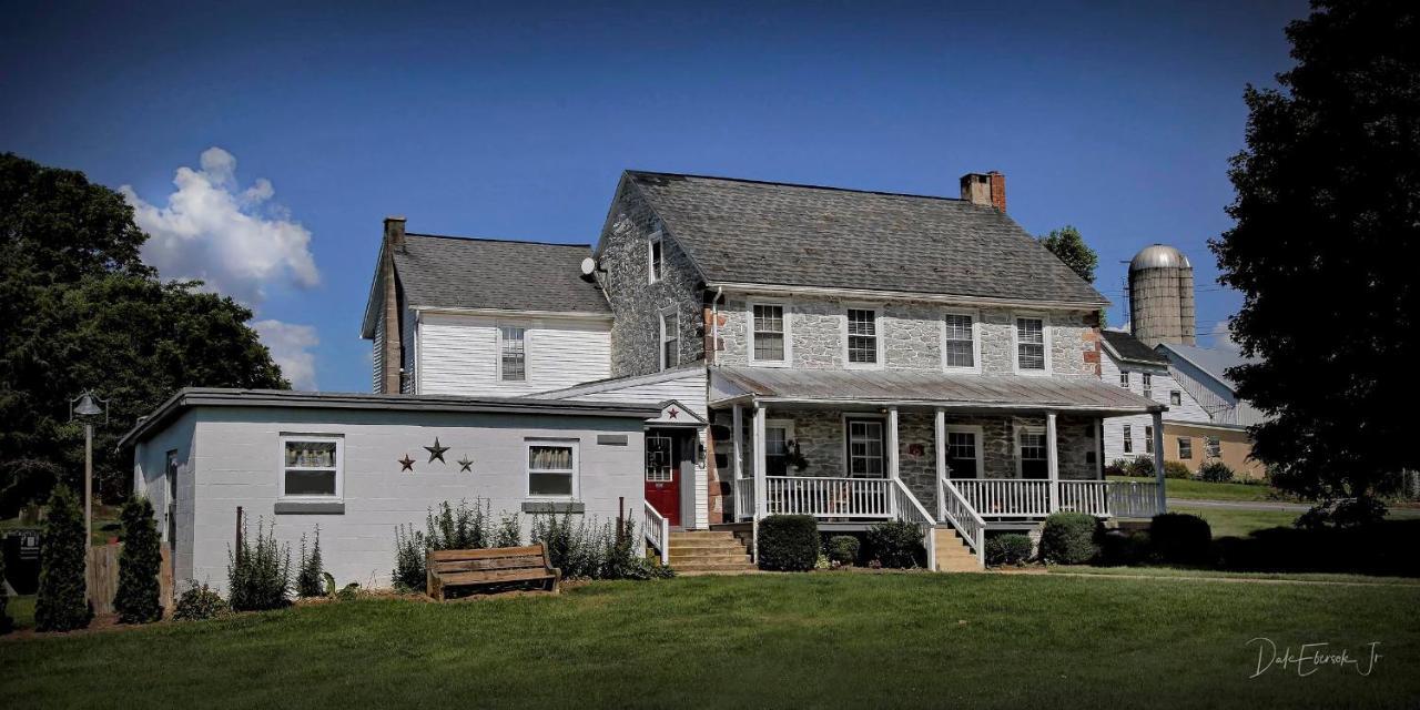 Hertzog Homestead Bed & Breakfast Ephrata Esterno foto